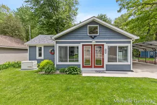621 Eagle Point Rd, Lake Odessa, MI 48849 - Photo 2