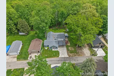621 Eagle Point Road, Lake Odessa, MI 48849 - Photo 34