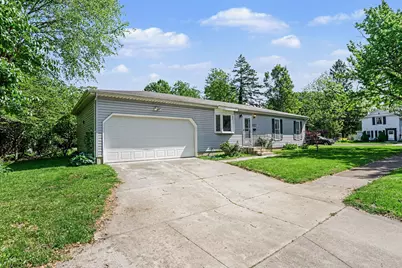 317 Brookfield Street, Niles, MI 49120 - Photo 2