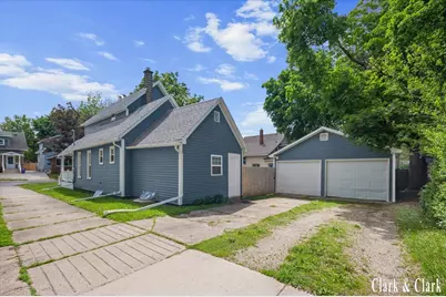 529 Carrier Street NE, Grand Rapids, MI 49505 - Photo 16