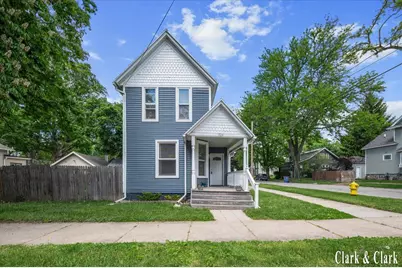 529 Carrier Street NE, Grand Rapids, MI 49505 - Photo 1