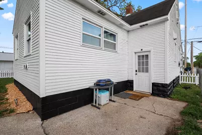 1294 E Apple Avenue, Muskegon, MI 49442 - Photo 36