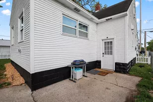 1294 E Apple Ave, Muskegon, MI 49442 - Photo 36