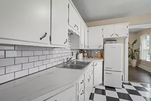 1294 E Apple Ave, Muskegon, MI 49442 - Photo 14