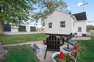 1294 E Apple Ave, Muskegon, MI 49442 - Photo 38