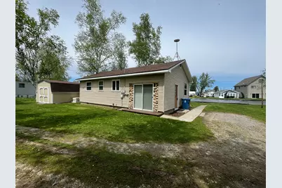 11200 W Shore Drive, Houghton Lake, MI 48629 - Photo 4