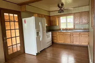 11200 W Shore Dr, Houghton Lake, MI 48629 - Photo 8