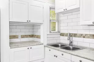 123 Arbor St, Battle Creek, MI 49015 - Photo 6