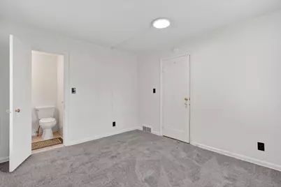 2110 S Grand Traverse Street, Flint, MI 48503 - Photo 20