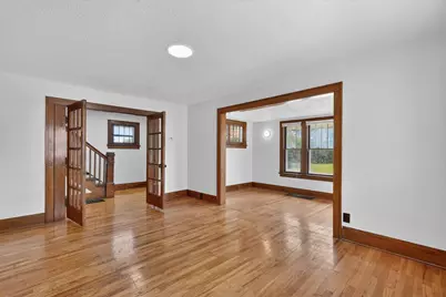 2110 S Grand Traverse Street, Flint, MI 48503 - Photo 8