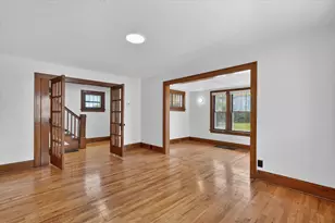 2110 S Grand Traverse St, Flint, MI 48503 - Photo 8