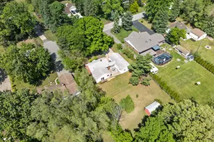37951 Grantland St, Livonia, MI 48150 - Photo 44