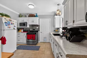 37951 Grantland St, Livonia, MI 48150 - Photo 12