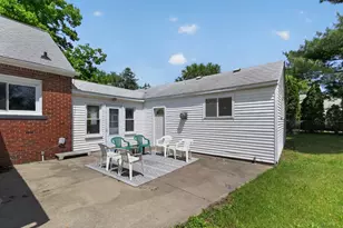 37951 Grantland St, Livonia, MI 48150 - Photo 34