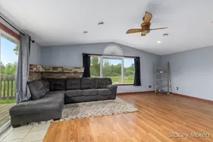 1910 Waterview Way, Crystal, MI 48818 - Photo 4