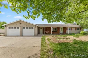 1910 Waterview Way, Crystal, MI 48818 - Photo 1