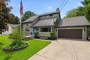 7300 W Victoria Dr, Lake Victoria, MI 48848 - Photo 4