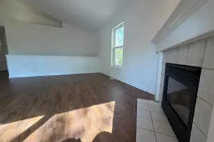 1440 Woodlawn Cmns, Grand Haven, MI 49417 - Photo 14