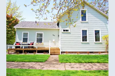 621 N 5th Street, Grand Haven, MI 49417 - Photo 2