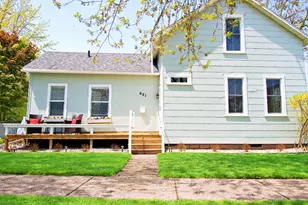 621 N 5th St, Grand Haven, MI 49417 - Photo 2