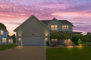 2106 Halsted Dr, Stevensville, MI 49127 - Photo 1