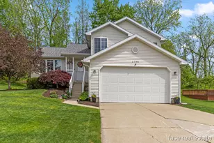 2796 Bryanwood Dr NW, Grand Rapids, MI 49544 - Photo 1