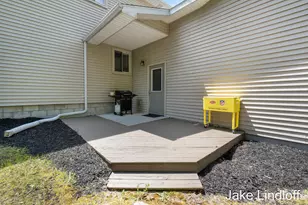 11014 E Royal Rd, Stanwood, MI 49346 - Photo 6