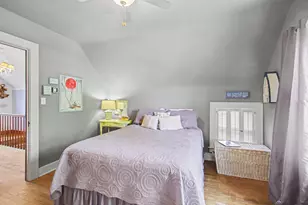 334 Van Buren St, South Haven, MI 49090 - Photo 22