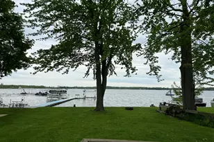 816 Lakeview Dr, Fremont, MI 49412 - Photo 18