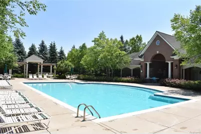 20209 Chesapeake Circle, Walled Lake, MI 48390 - Photo 4