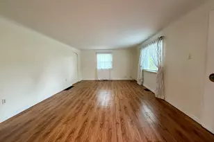 1 Lo Presto Ave, Hillsdale, MI 49242 - Photo 10