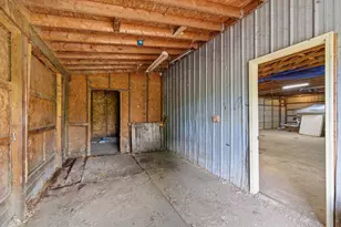 2498 Hemlock Rd, Quincy, MI 49082 - Photo 30