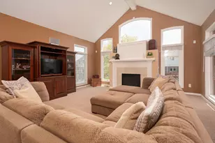 3801 Fawn Dr, Rochester, MI 48306 - Photo 10