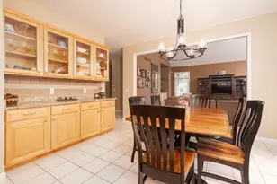 3801 Fawn Dr, Rochester, MI 48306 - Photo 16