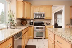 3801 Fawn Dr, Rochester, MI 48306 - Photo 4