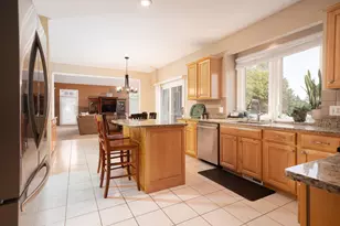 3801 Fawn Dr, Rochester, MI 48306 - Photo 6