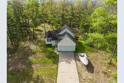 17225 Apache Trail, Howard City, MI 49329 - Photo 26