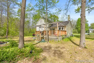 17225 Apache Trail, Howard City, MI 49329 - Photo 18