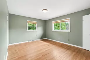 2155 Tremont Blvd NW, Grand Rapids, MI 49504 - Photo 16