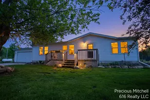 10535 Imlay City Rd, Emmett, MI 48022 - Photo 2