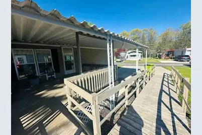 411 Woodview Drive, Greenville, MI 48838 - Photo 6