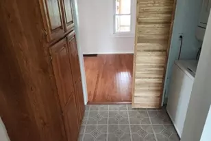 28 S 27th St, Battle Creek, MI 49015 - Photo 12