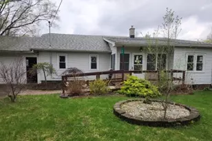 28 S 27th St, Battle Creek, MI 49015 - Photo 1