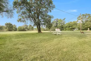 62695 Red Arrow Hwy, Hartford, MI 49057 - Photo 10