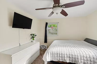 5811 Cranston Street, Portage, MI 49002 - Photo 12