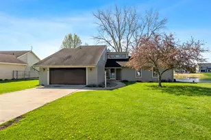 439 Simco Dr, Coldwater, MI 49036 - Photo 4