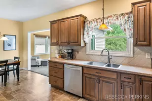 3569 Walnut Park Dr, Hamilton, MI 49419 - Photo 12