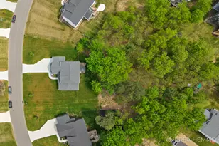 3090 Thornbury Dr, Holland, MI 49424 - Photo 58