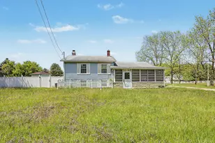 11595 4 Mile Rd, Battle Creek, MI 49015 - Photo 2