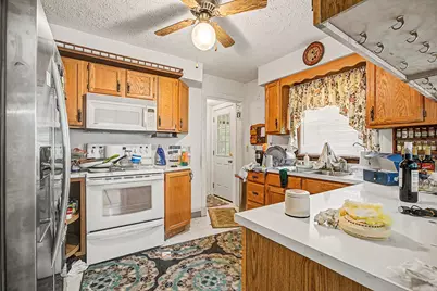 11595 4 Mile Road, Battle Creek, MI 49015 - Photo 10